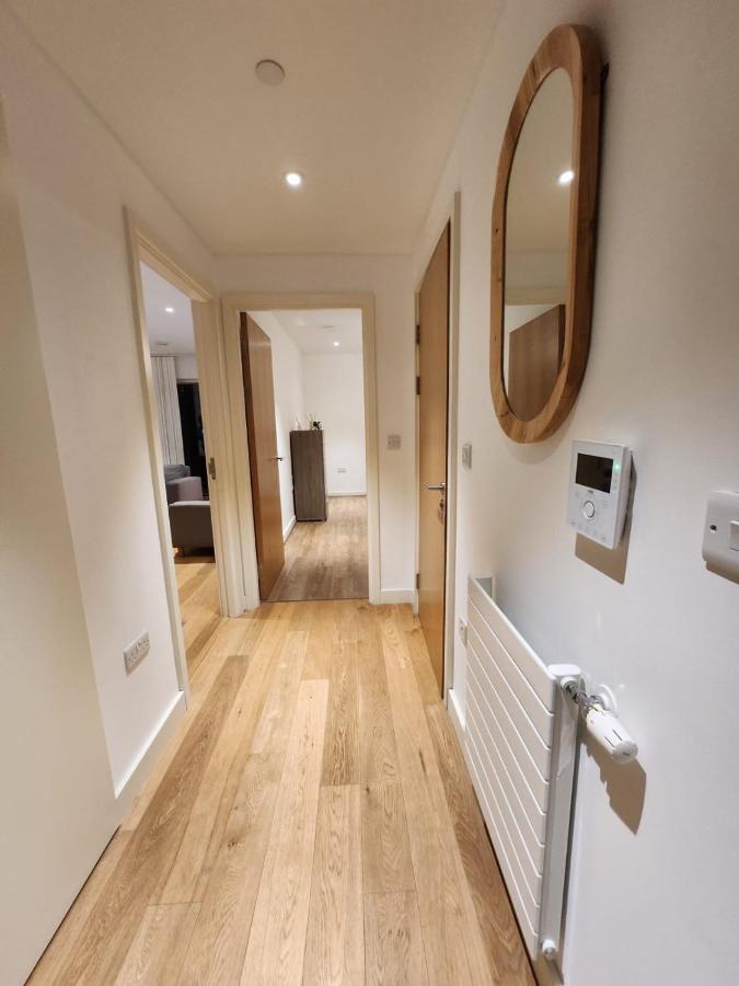 Kaf Luxury Apartment London Eksteriør billede