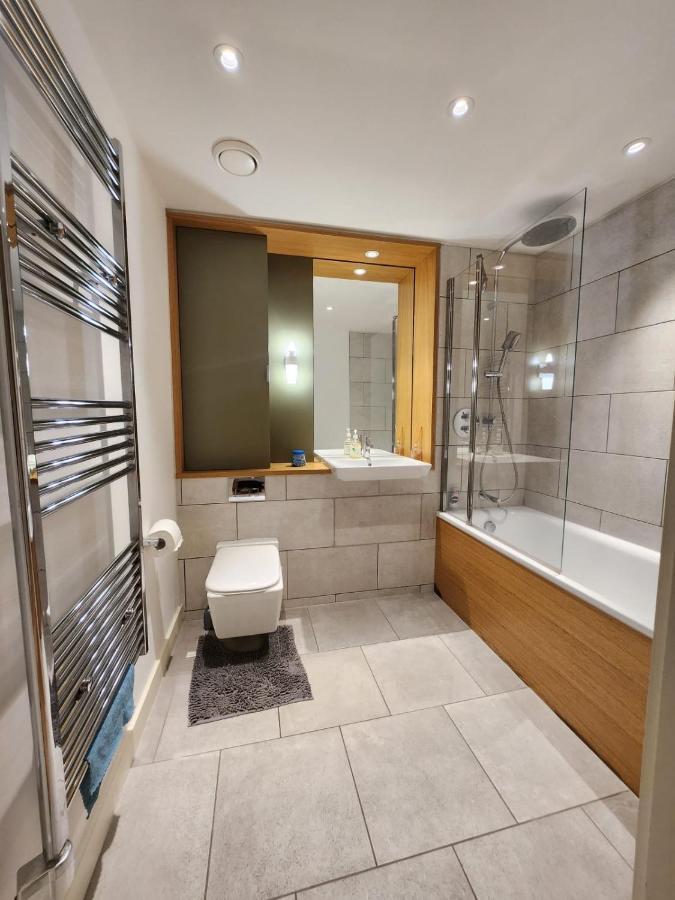 Kaf Luxury Apartment London Eksteriør billede